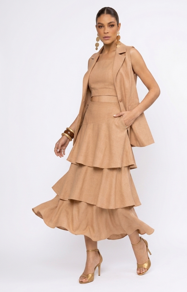 Conjunto Nude Saia Babado e Colete Annie Pestana