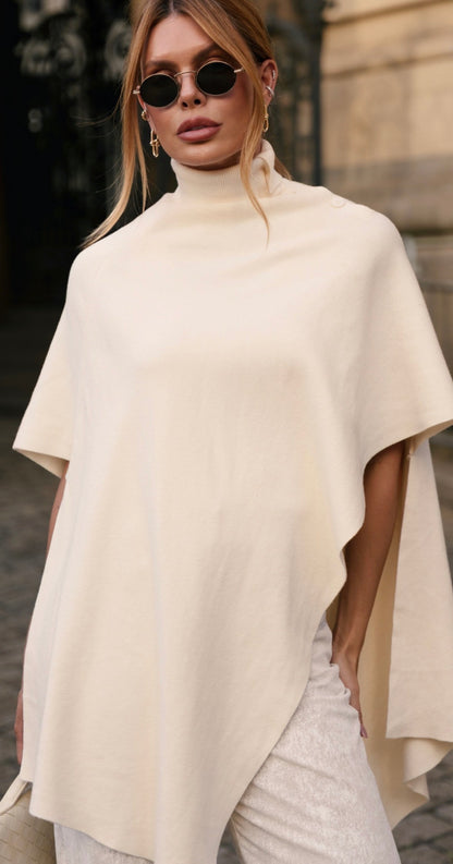 Poncho em Tricot Regina Salomão