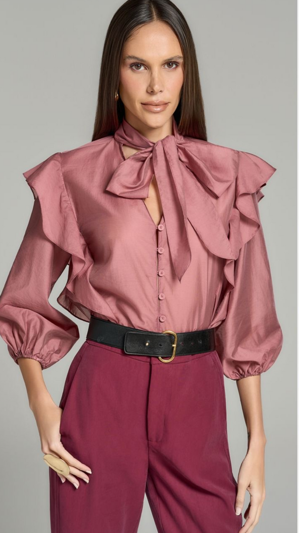 Camisa Rosa Goiaba com Babados Regina Salomão