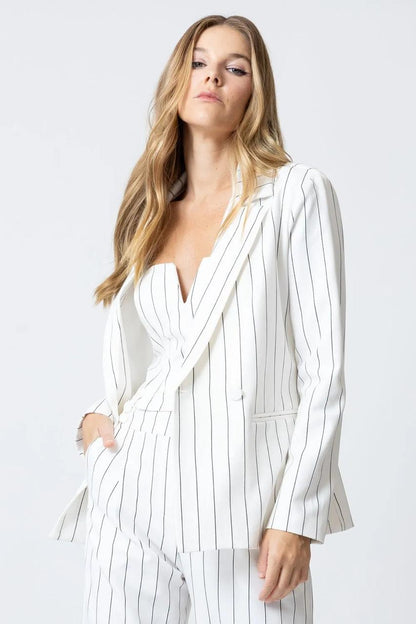 Blazer Branco Risca de Giz Manga Longa