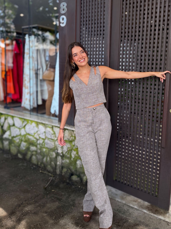 Conjunto Cinza Recortes Tufi Duek