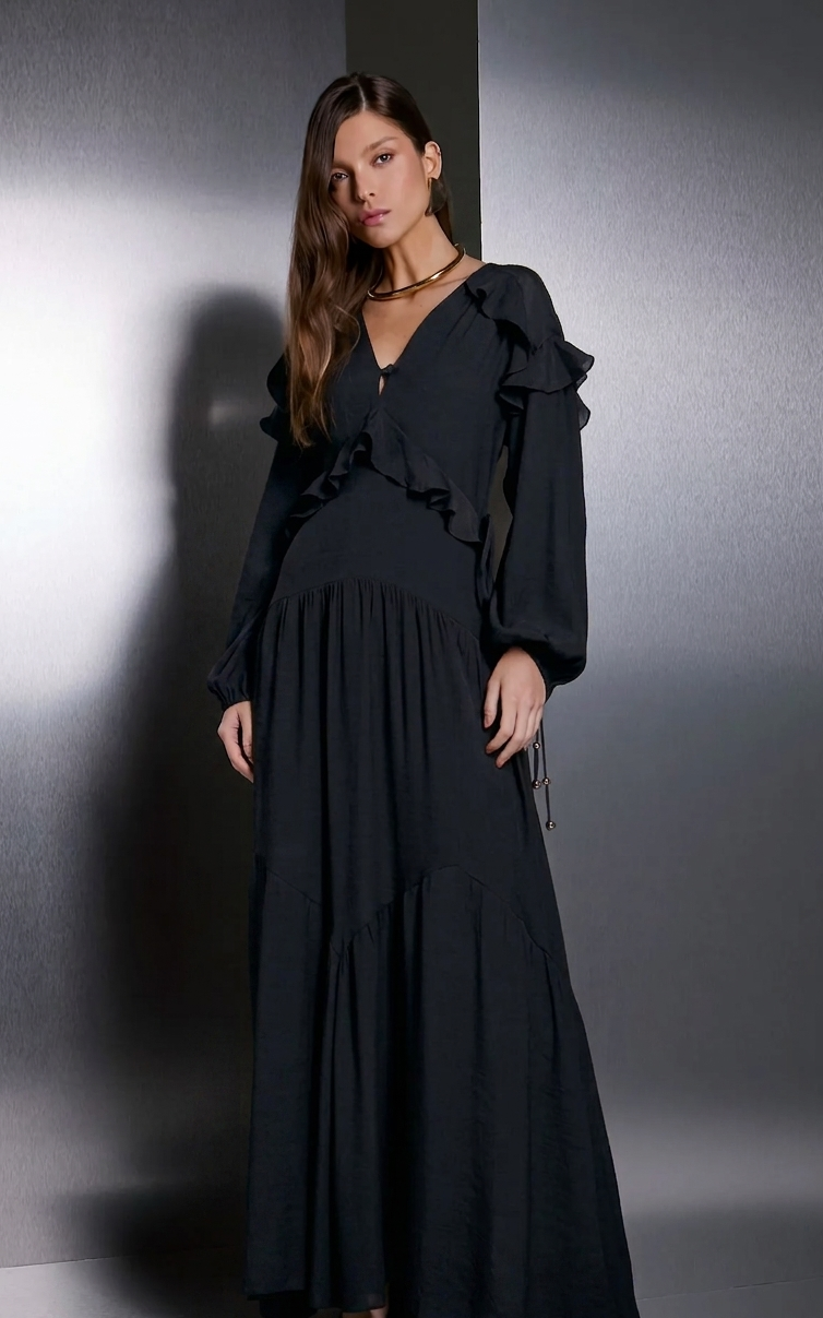 Vestido Longo Boho Preto Isa Paes