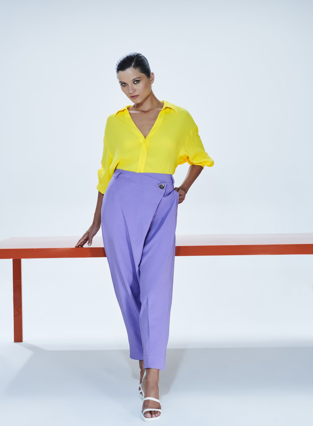 Calça com Prega Lilás Tufi Duek -SALE