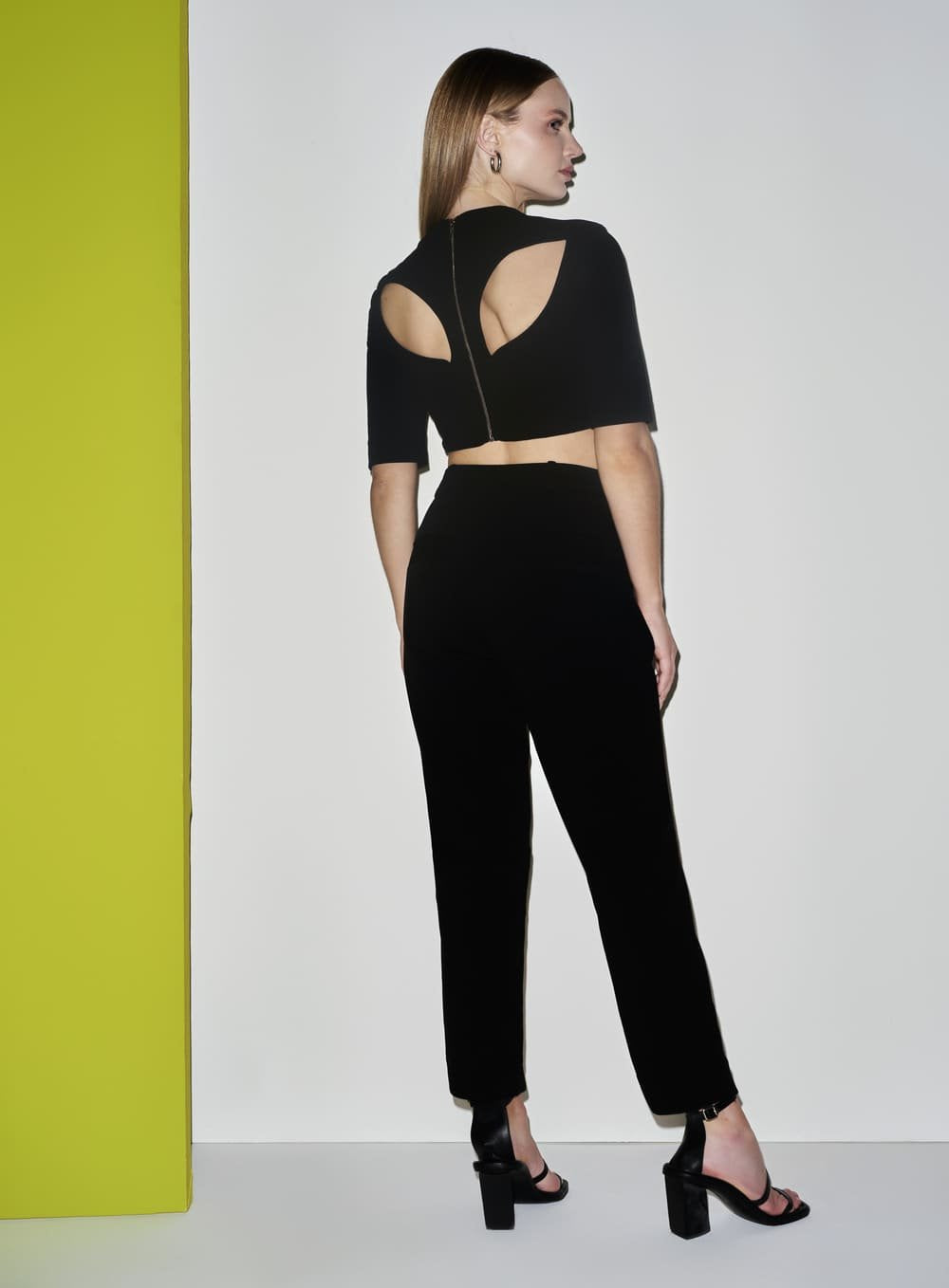 Calça com Vazados Tufi Duek -SALE